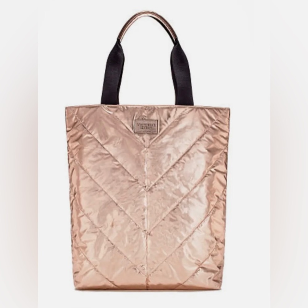 NWT Victoria's Secret Rose Gold Metallic Bag Quilted Weekender Limited Edition - Picture 1 of 9